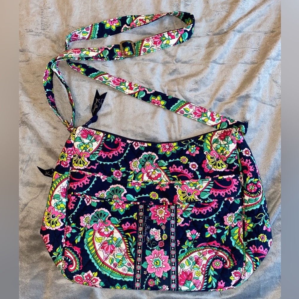 Vera Bradley Crossbody - Picture 1 of 1